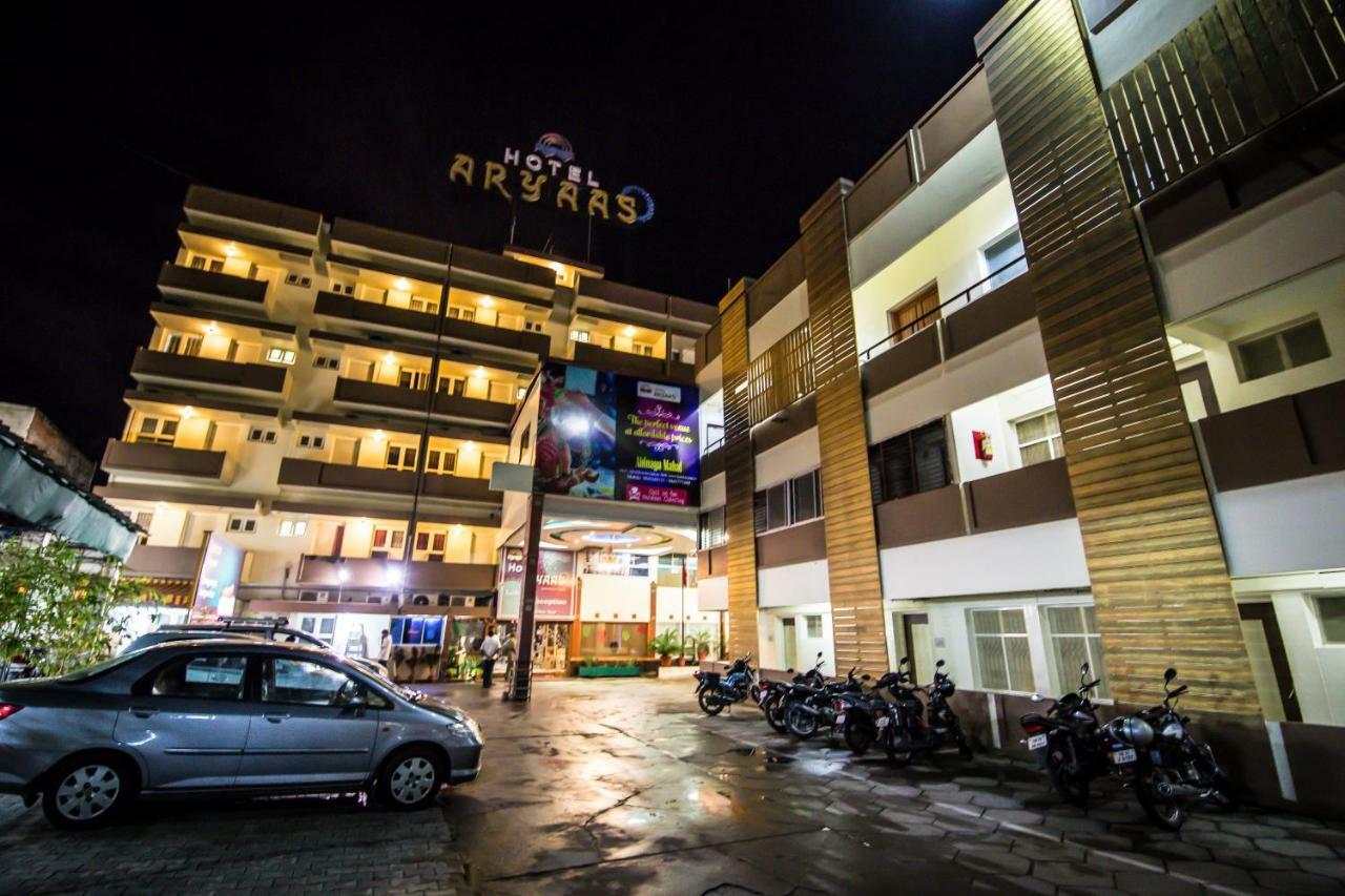 ホテル アルヤース Palayankottai エクステリア 写真